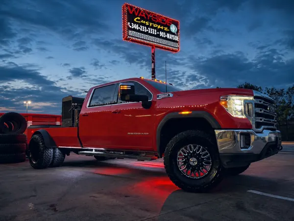 2019 GMC sierra 3500 dually &middot; 20" XF Off-Road wheels &middot; Lift / leveling &middot; Lighting