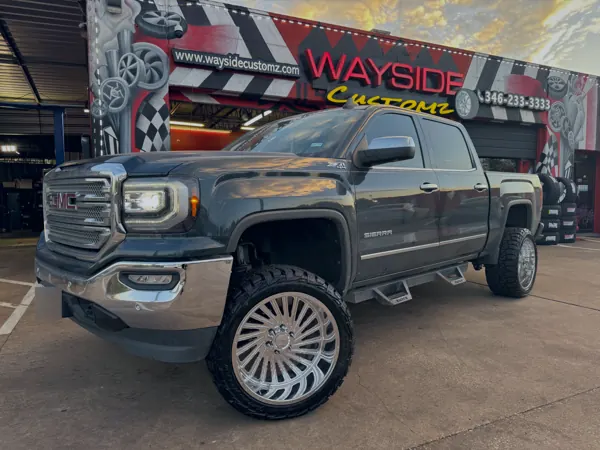 GMC sierra 1500 &middot; 22" MTD forged wheels &middot; Lift / leveling