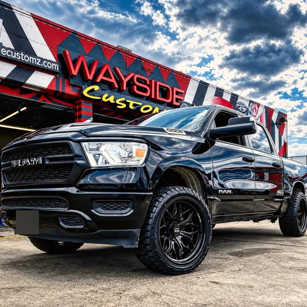 2019 Ram 1500 &middot; 22" HD Forged Pro wheels &middot; Lift / leveling