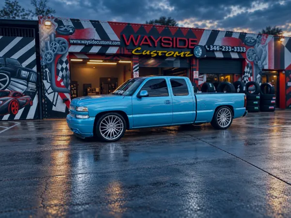 2002 Chevrolet Silverado &middot; 22" Luxxx Alloys wheels &middot; Lowering / suspension