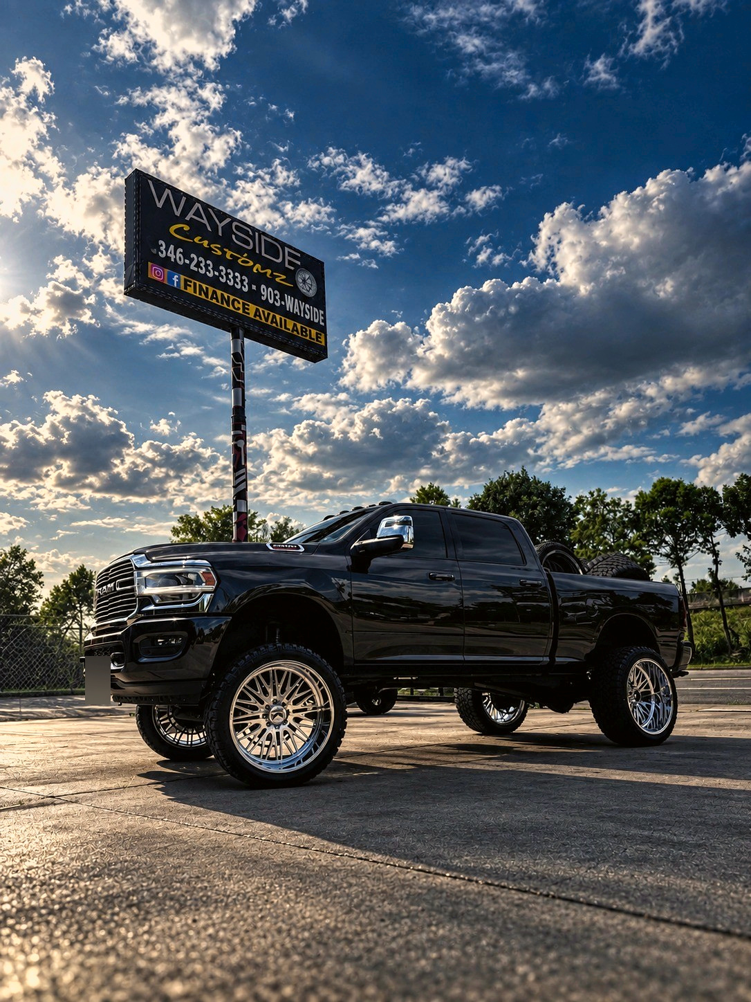 2024 Ram 2500 &middot; 26" KG1 wheels &middot; Lift / leveling