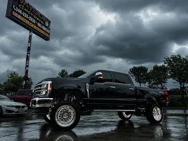 2025 Ford 250 &middot; 24" American Force wheels &middot; Lift / leveling &middot; Lighting