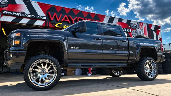 2017 Chevrolet Silverado &middot; 24" Hardcore wheels &middot; Lift / leveling