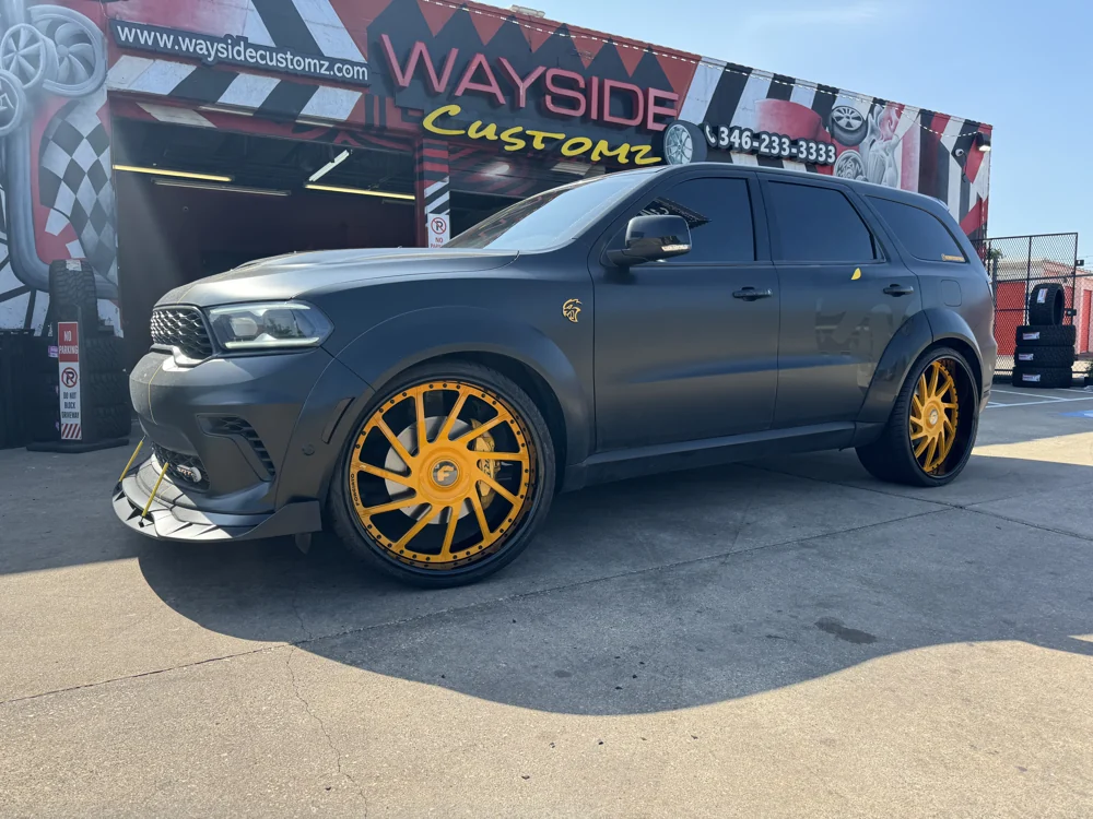 Dodge Durango Hellcat · 24" Forgiato Wheels · Caliper Powdercoat