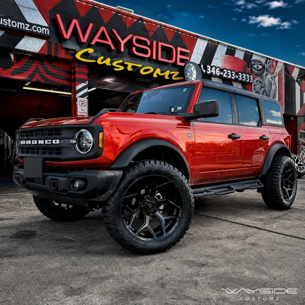 2024 Ford Bronco · 22" Morpheus Wheels · Leveling Kit