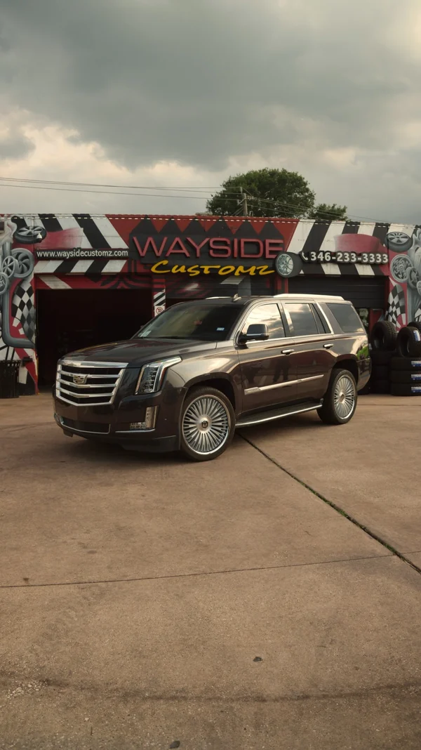 Cadillac Escalade · 24" Dolce Wheels