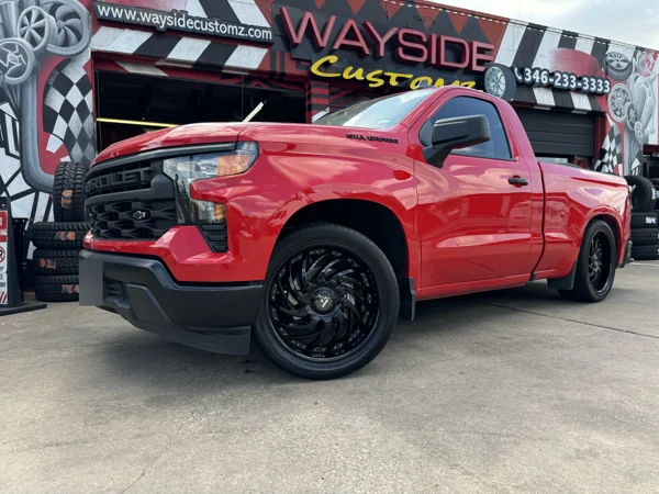 Chevrolet Silverado 1500 · 22" Lexani Wheels · 2/4 MaxTrac Lowering Kit