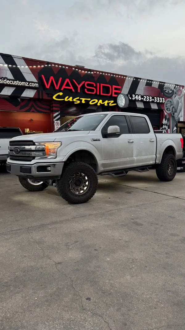 Ford F-150 · 20" Lock Off-Road Wheels · 6" Rough Country Lift Kit