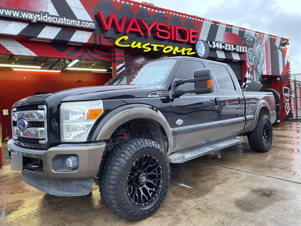 Ford F-250 · 20" Revenge Off-Road Wheels · 2.5" Leveling Kit