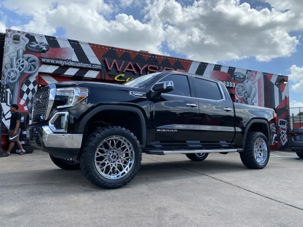 GMC Sierra 1500 · 22" Vision Wheels · 6" Rough Country Lift Kit