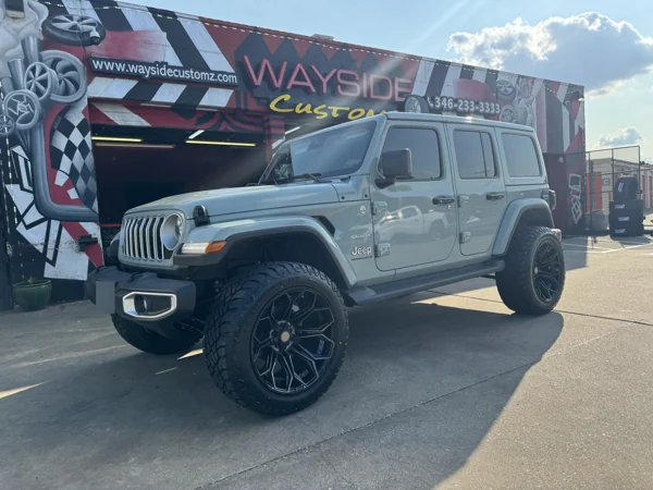 Jeep Wrangler · 22" 4Play Wheels · 4" Rough Country Lift Kit