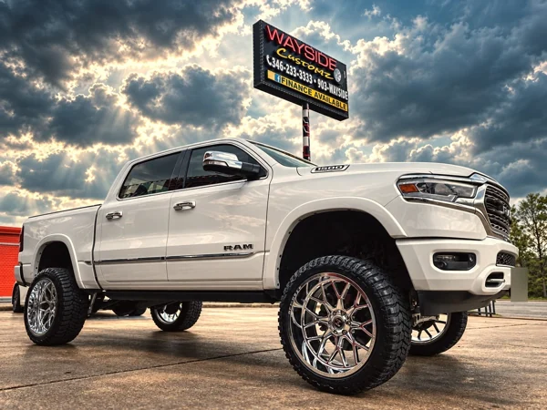 Ram 1500 · 24" Hardcore Off-Road Wheels · 5" Rough Country Lift Kit