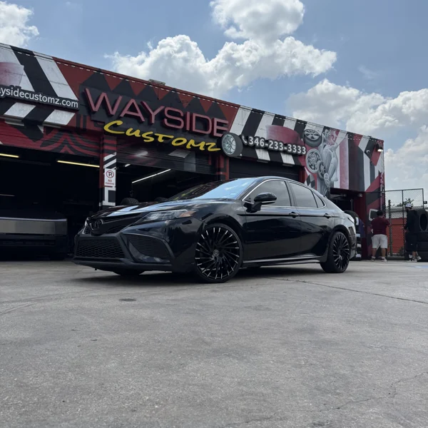 Toyota Camry · 20" Lexani Wheels