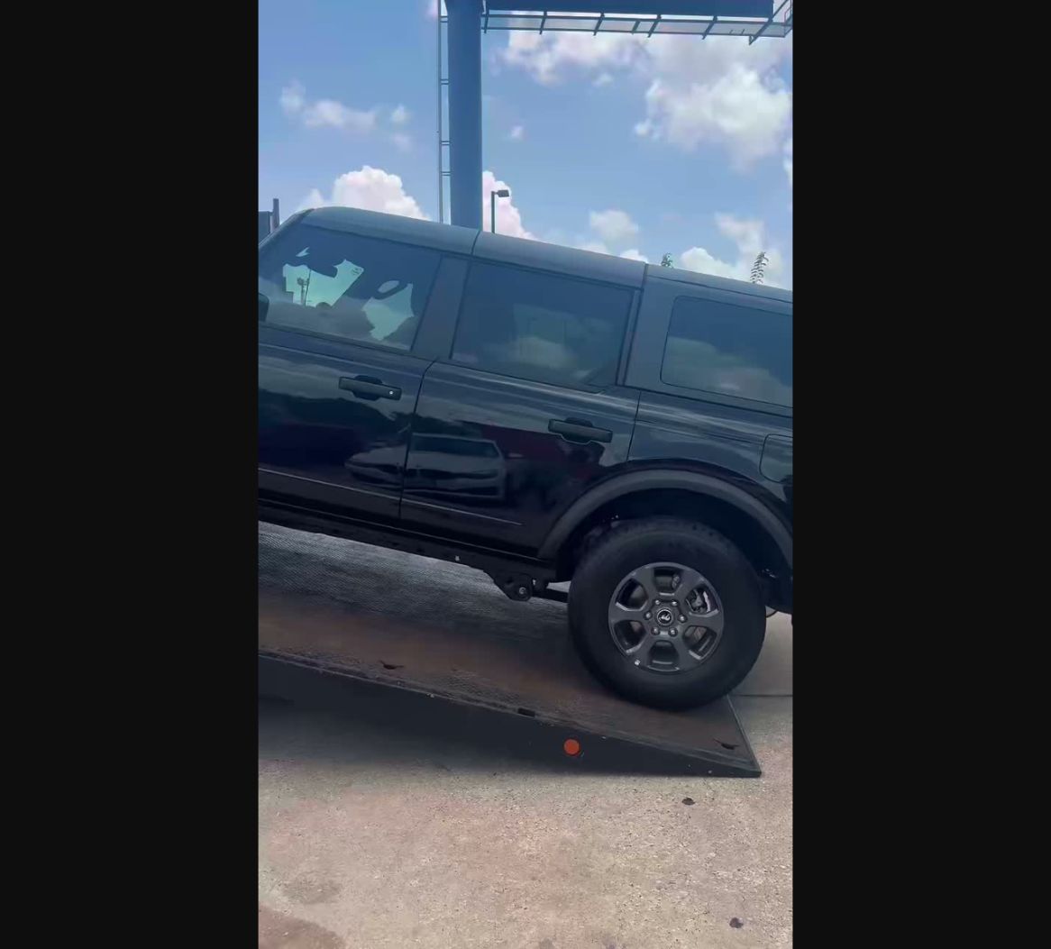 Ford Bronco off-road wheel and tire build by Wayside Customz Houston